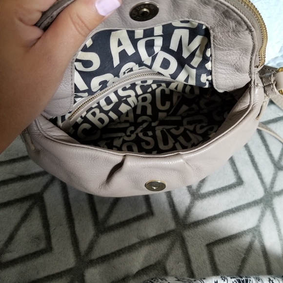 Marc Jacob's Natasha Mini Crossbody - Picture 3 of 3